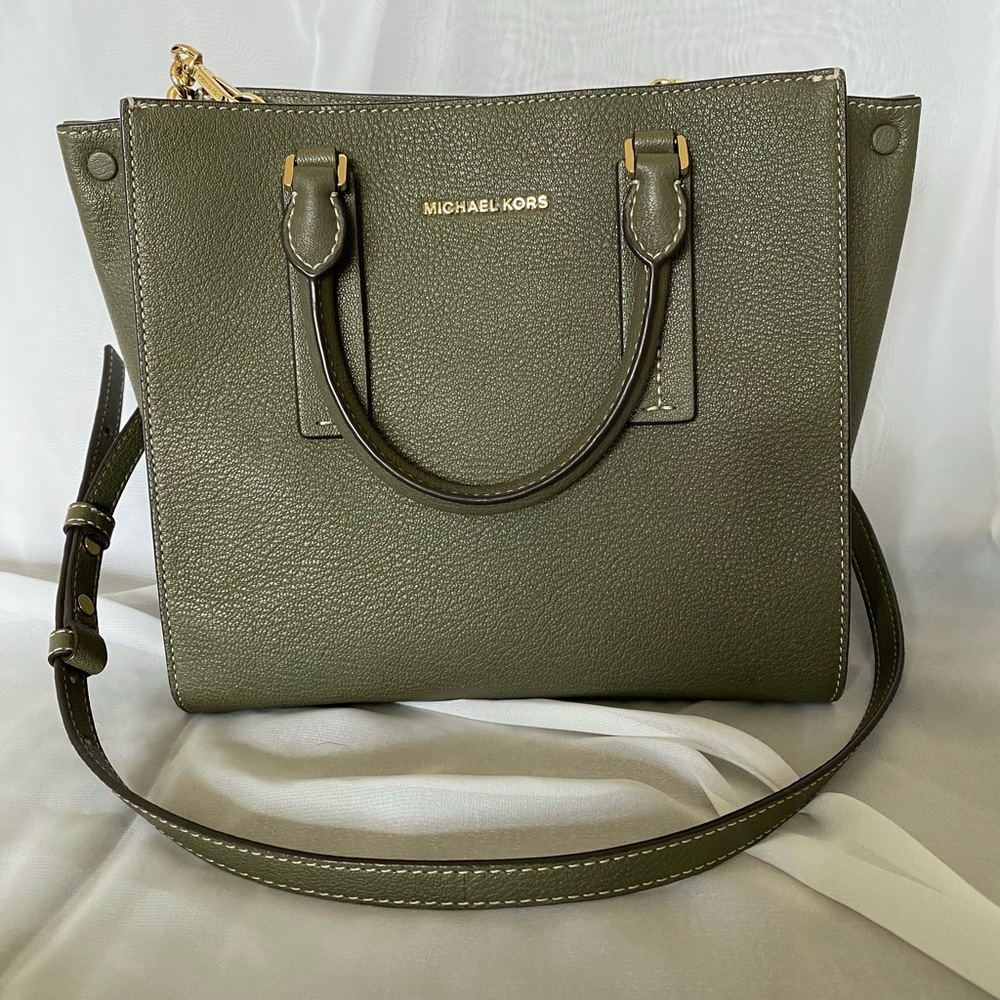 Michael Kors Alessa Medium Pebbled Leather Satchel